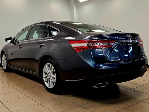 2013 Toyota Avalon XLE Premium