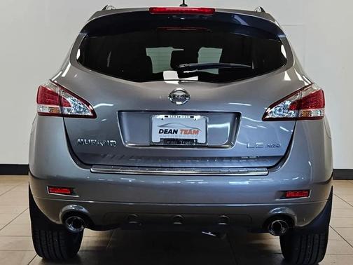 SILVER 2011 Nissan Murano LE