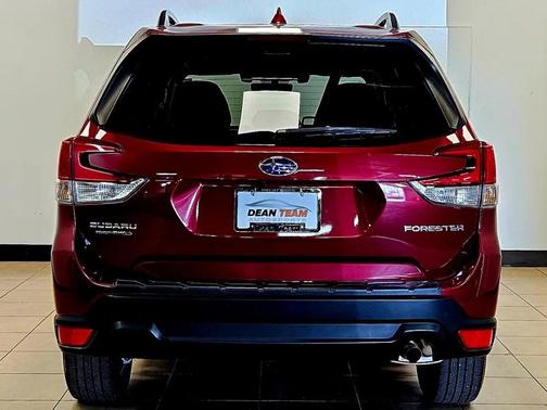 RED 2019 Subaru Forester Premium