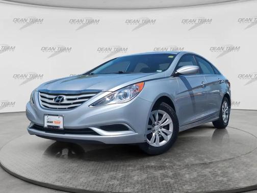 Silver 2011 Hyundai SONATA GLS