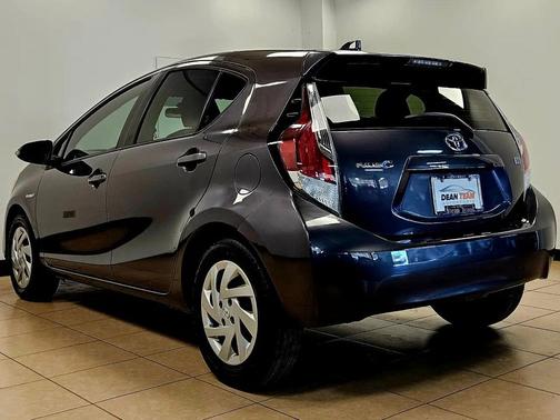 2015 Toyota Prius c Two