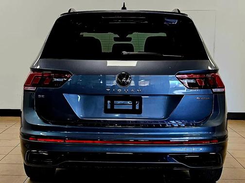 2024 Volkswagen Tiguan 2.0T SE R-Line Black 4MOTION