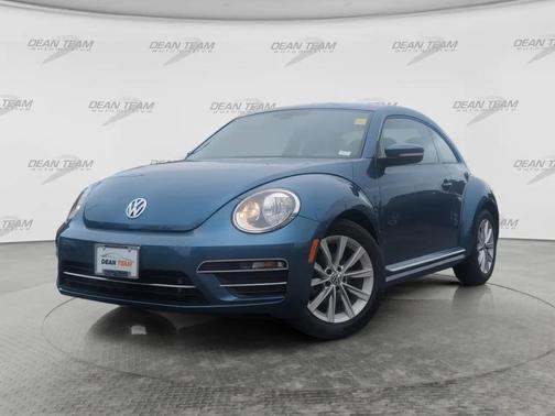 BLUE 2017 Volkswagen Beetle 1.8T SE