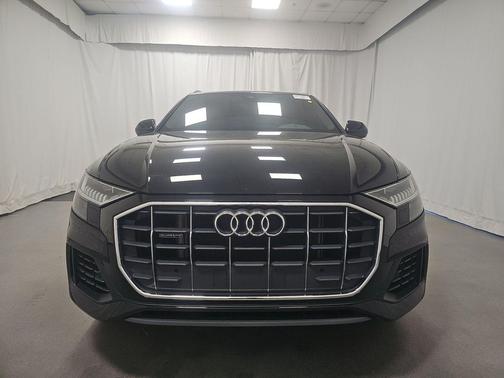 2023 Audi Q8 55 Premium Plus