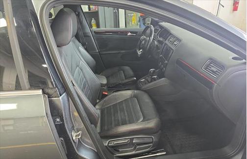 2017 Volkswagen Jetta GLI