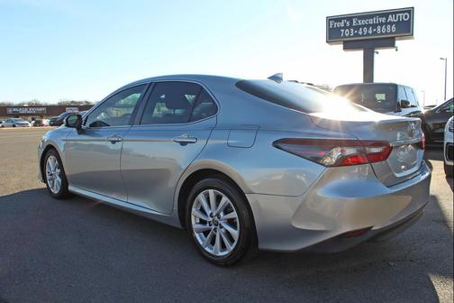 2023 Toyota Camry LE