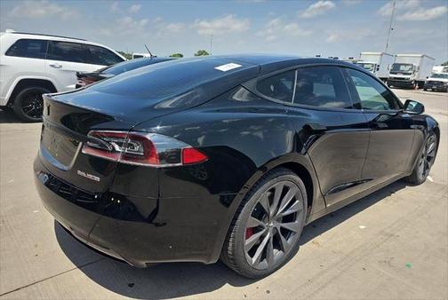 2020 Tesla Model S Performance