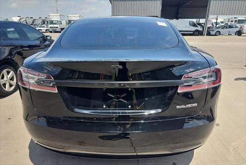 2020 Tesla Model S Performance