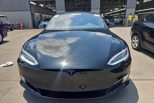 2020 Tesla Model S Performance