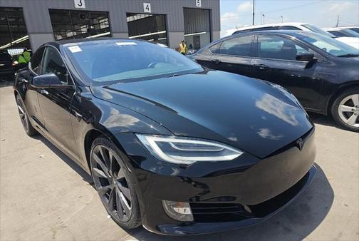 2020 Tesla Model S Performance