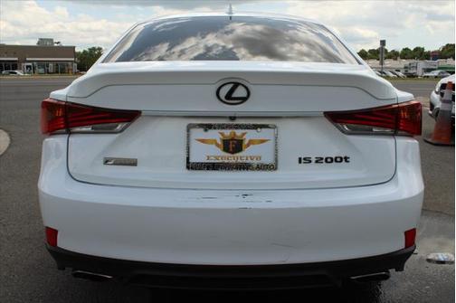 2017 Lexus IS 200t Base