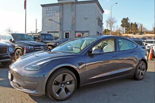 2023 Tesla Model 3 Standard Range