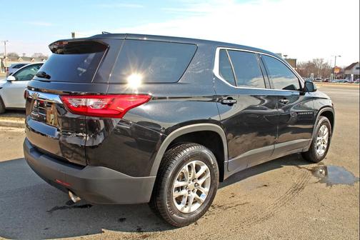 2021 Chevrolet Traverse LS