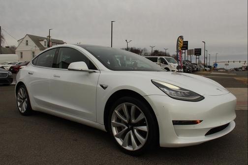 2018 Tesla Model 3 Long Range