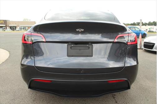2025 Tesla Model Y Long Range