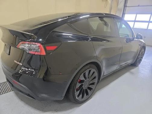 2022 Tesla Model Y Performance Dual Motor All-Wheel Drive