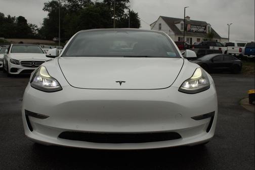 WHITE 2022 Tesla Model 3 Long Range