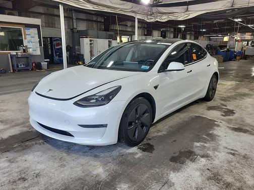 WHITE 2022 Tesla Model 3 Long Range
