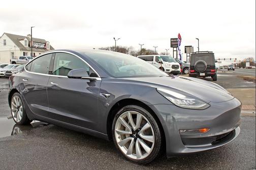 2018 Tesla Model 3 Performance