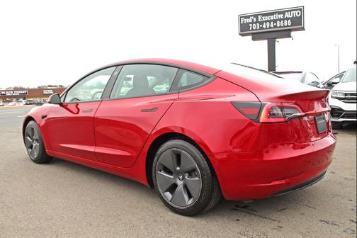 2021 Tesla Model 3 Standard Range Plus