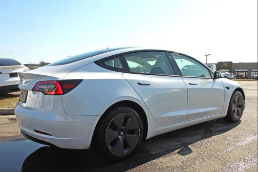 2023 Tesla Model 3 Standard Range