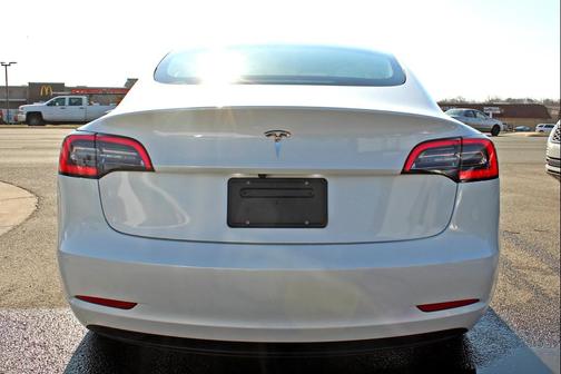 2023 Tesla Model 3 Standard Range