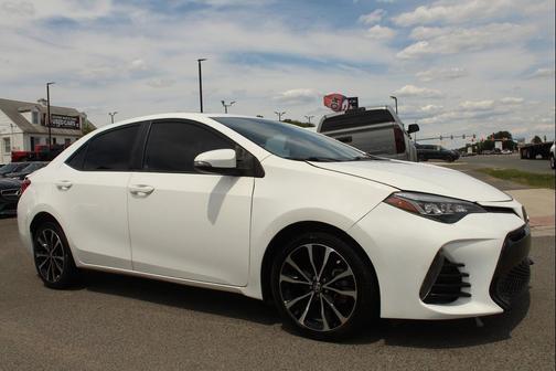 WHITE 2017 Toyota Corolla XSE