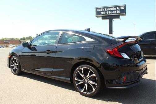 Black 2018 Honda Civic Si