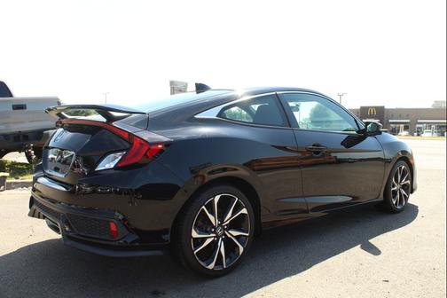 Black 2018 Honda Civic Si