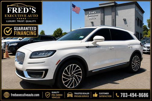 WHITE 2019 Lincoln Nautilus Reserve