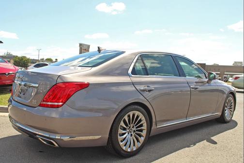 2018 Genesis G90 5.0 Ultimate