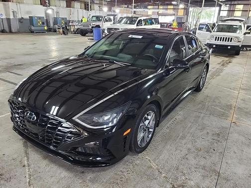 2021 Hyundai SONATA SEL