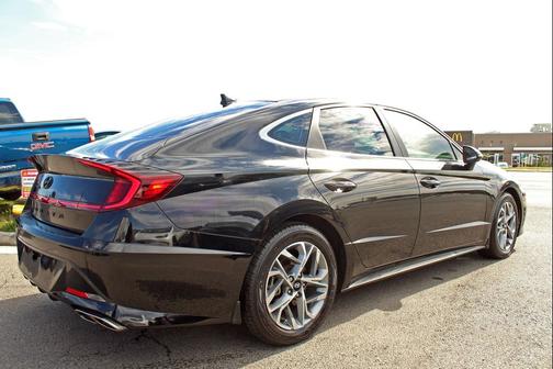 2021 Hyundai SONATA SEL