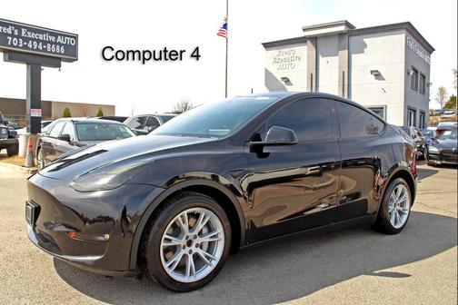 2023 Tesla Model Y Long Range