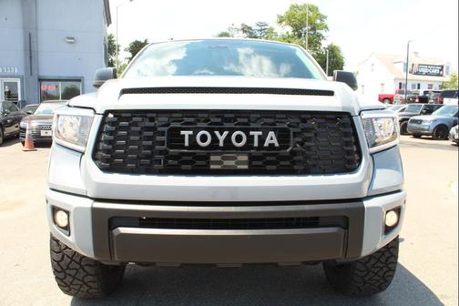 Silver 2019 Toyota Tundra SR5