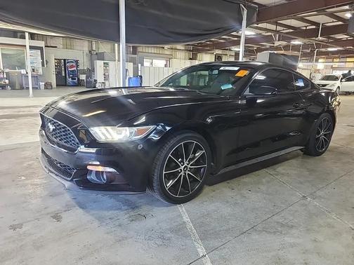 2016 Ford Mustang EcoBoost Premium