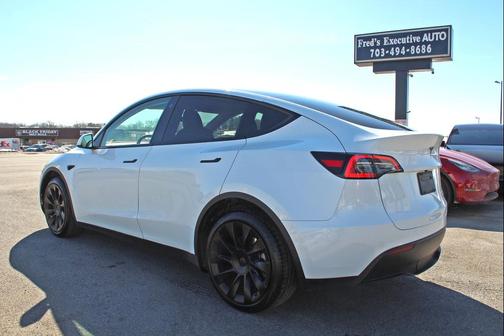 2023 Tesla Model Y LONG RANGE 3RD ROW