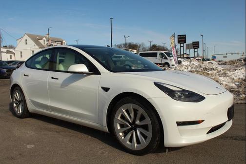 2021 Tesla Model 3 Long Range
