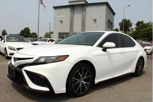 2021 Toyota Camry SE