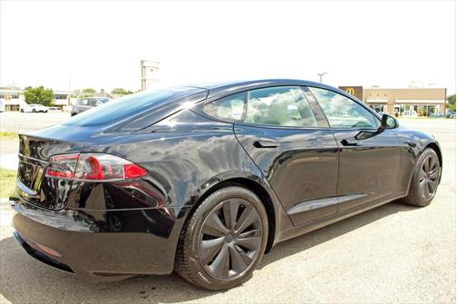 2021 Tesla Model S Long Range