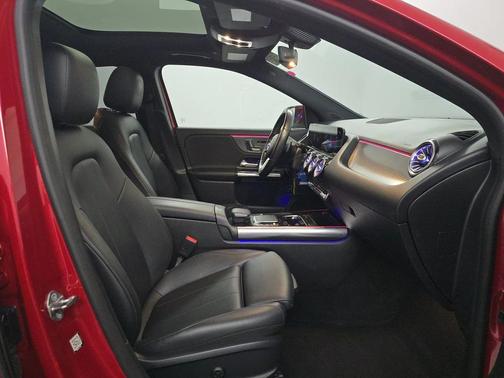 2021 Mercedes-Benz GLA 250 Base 4MATIC