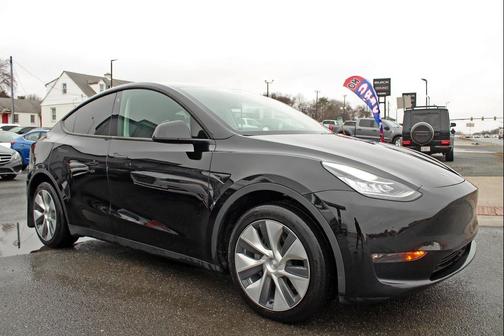 2022 Tesla Model Y Long Range