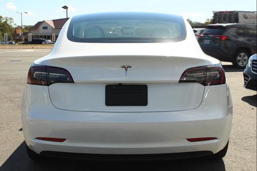 2023 Tesla Model 3 Standard Range