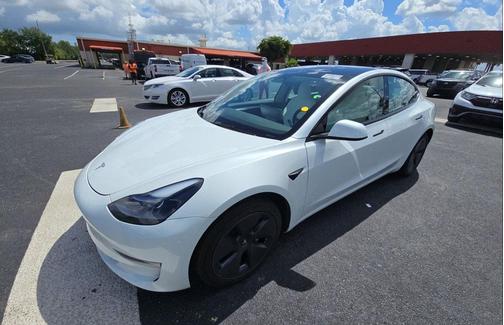 2023 Tesla Model 3 Standard Range