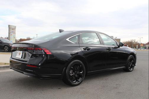 2024 Honda Accord LX 1.5T