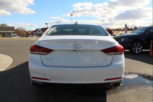 2016 Hyundai Genesis 3.8