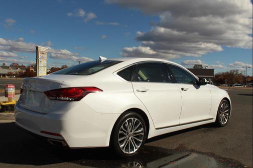 2016 Hyundai Genesis 3.8