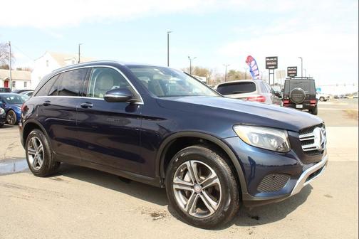 2016 Mercedes-Benz GLC 300 Base