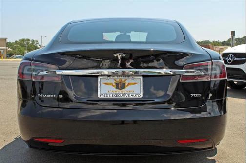 2020 Tesla Model S Long Range