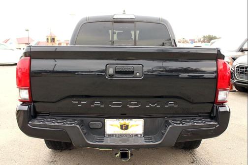 2020 Toyota Tacoma SR